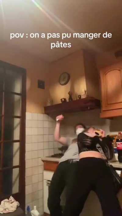 WCGW playing with gf in the kitchen