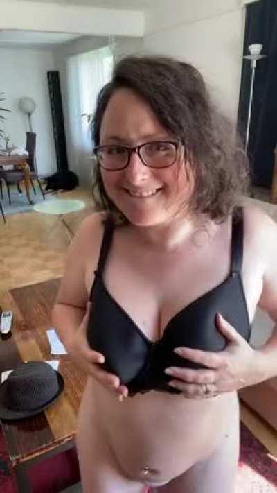 I'm very difficult to bring to orgasm, would you do it?