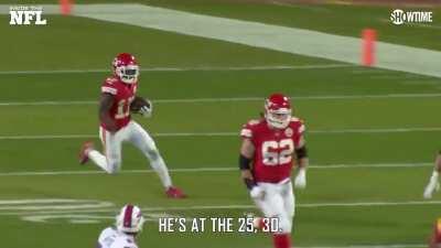 Mahomes and Kelce are natural born leaders