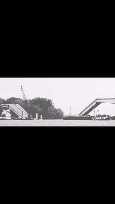 On May 26, 2002, at 7:45 a.m. I was layin’ in my bed, south of Webbers Falls, Oklahoma, when a river barge slammed into the I-40 bridge causing it to collapse, killing 14 people….