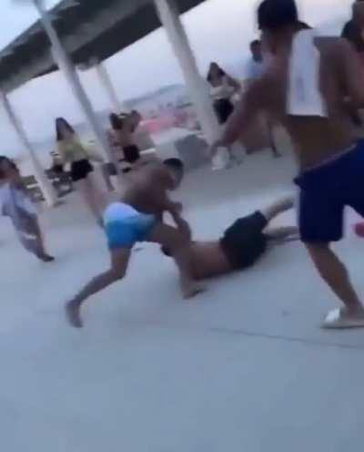 Kid pulls an uno reverse card in Hampton beach, NH