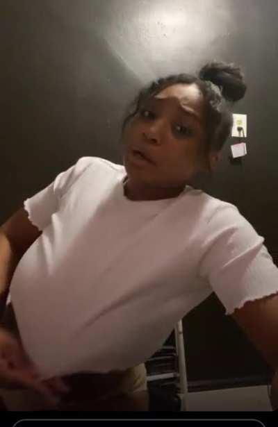 @muashak on TikTok , @just.shakeelah on instagram