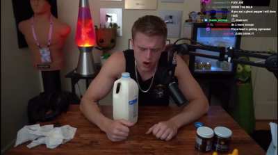 Spicy mukbang scream