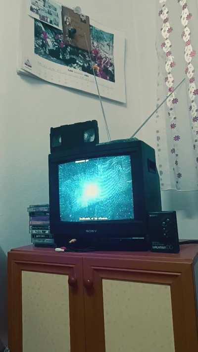 How its meant to be watched