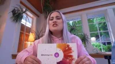 Lael and her mom do thick workout