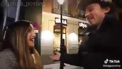 Hola solo vengo a que vean un clasico pero de los buenos