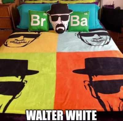 Would u like to sleep and be treated like Quuen ? 🥴🥴