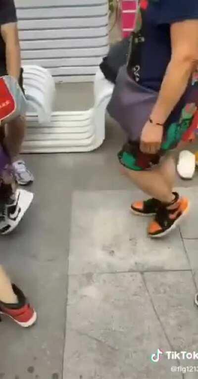 Wear Rap with confidence in China