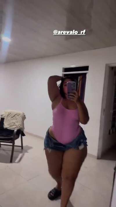 TIL there's a Spanish Version of Romping Shop