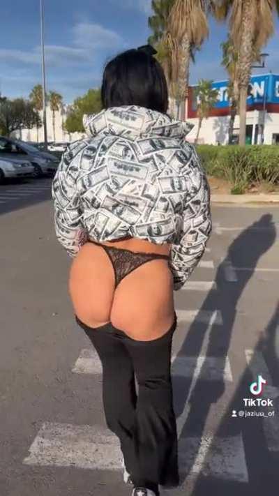 What do you do if you see me like that on the street, Daddy😳?