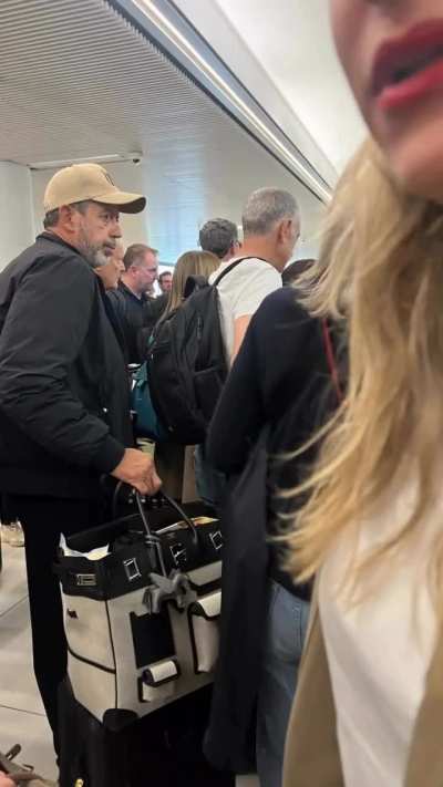 Lira e sua Sacola de Verdurão por 346.800,00 reais