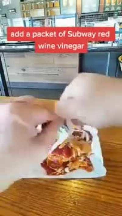 But why would you put sooo many different sauces? That makes no sense.