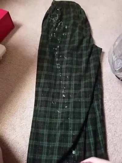 Nothing better than releasing my load on a spring day 💦