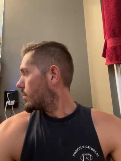 (M33) prettier in the mirror than in pictures . Rate me ?