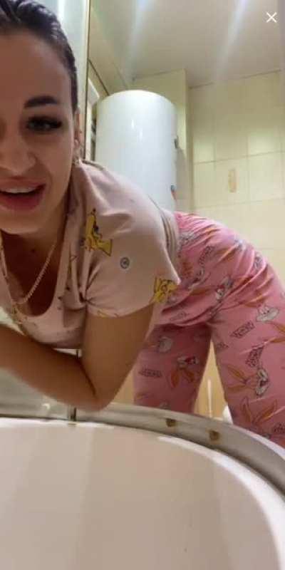 thanks to Jumpy-thought-4124, still online