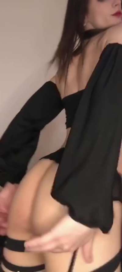 Does taking turns fucking each other count as a first date to you?