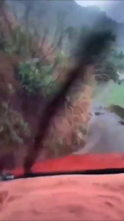 Rocks not too big, I can move that.