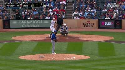 [Highlight] [Highlight] First Pitch Clock Violation in Postseason History by Max Kepler