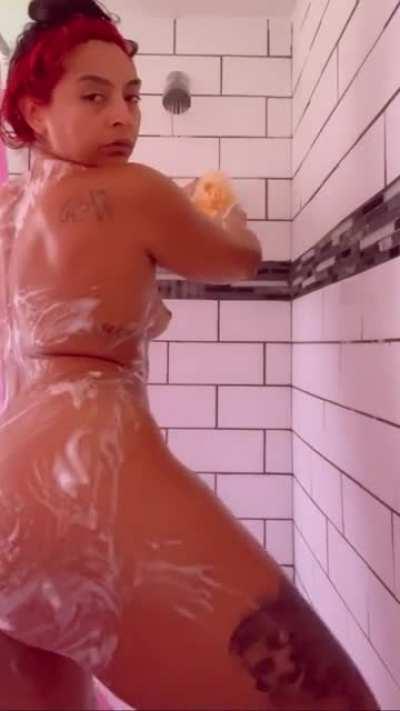 Do you like cold or hot showers?