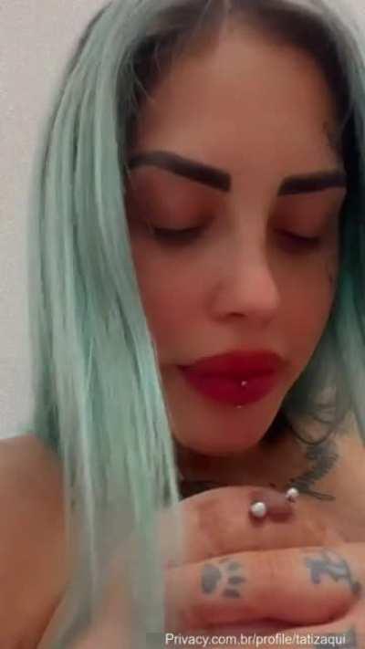 Tati Lick her Nipple 🥵🍒