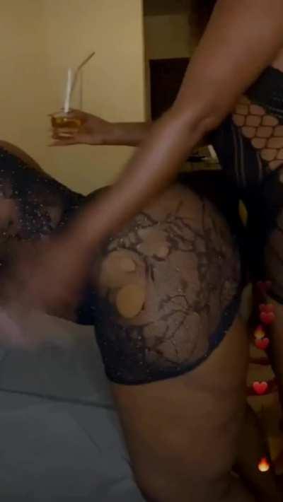 Lesbian dry Humping Best Friend’s Butt Doggystyle