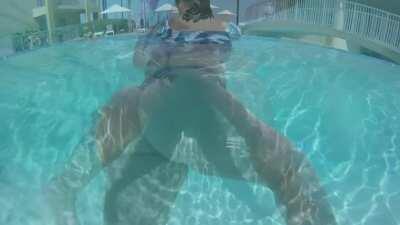 Defying the laws of physics with that cake