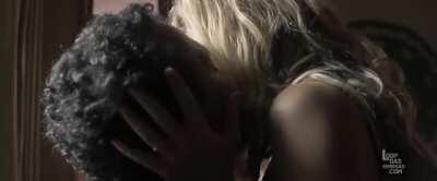 Letícia Spiller nua em 