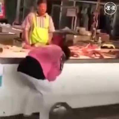 HMC while i demonstrate raw strength