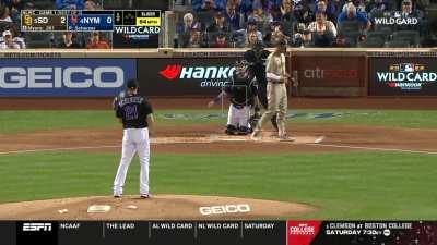 [Highlight] The Mets show a support message for Sarah Langs on the scoreboard and the ESPN commentators express their support during her battle with ALS.