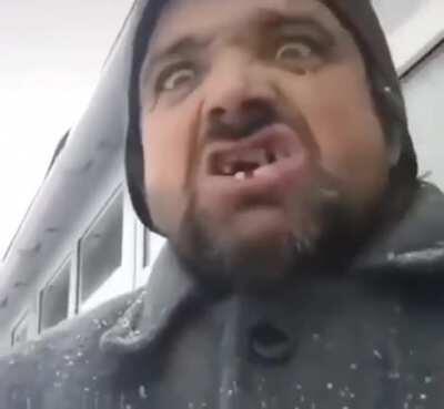 Urare pentru Andreea Esca să nu se ducă pe pulă