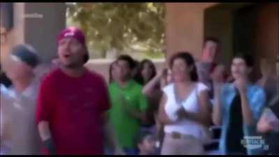 When the dark fantasy intro hits