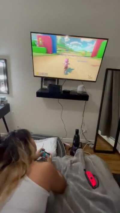 I still ending up cumming in first place even while my roommate was pounding me out 🥰