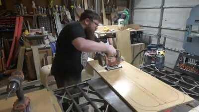 Time lapse of my layered, patterned, kerf bent, plywood tv stand