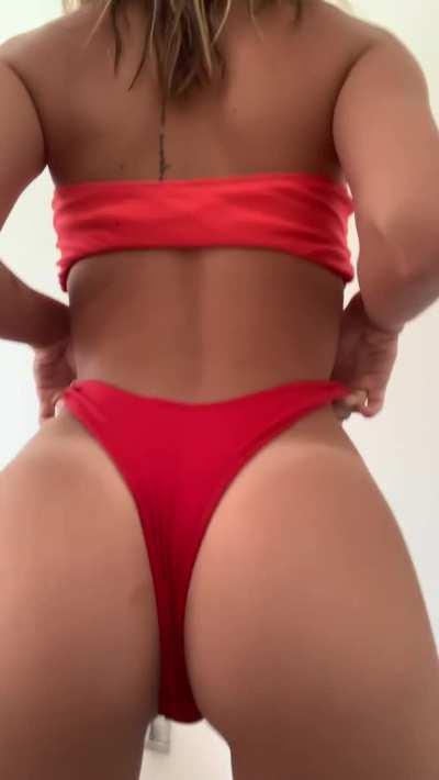 Wanna cum all over my 2002 booty ?