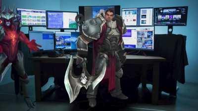 I made this in my spare time... Darius is a simp