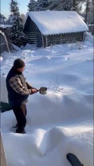 To do the boiling water challenge