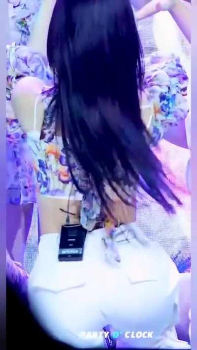 NMIXX - Haewon (Party O'clock compilation)