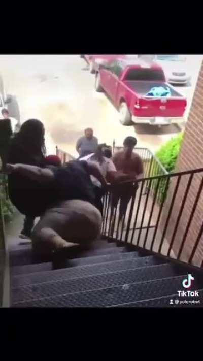 Stole off tiktok. Wish I had the full video for y’all 🤣