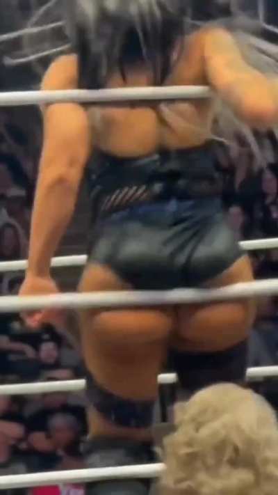 Skye Blue goddamn 🥵🍑