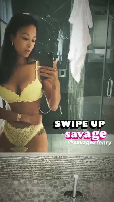 Sexy in Yellow SavagexFenty set