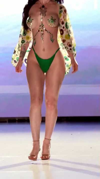Shay Mariah for Capristan, Miami Swim Week 2024