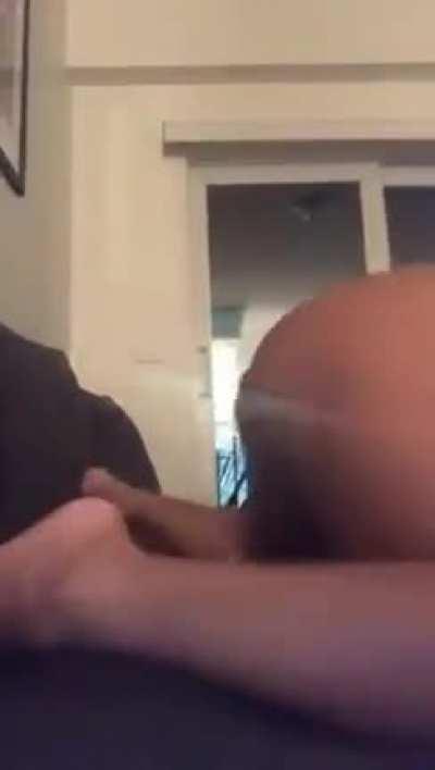 (taitaicakes).. anybody got anything on her?