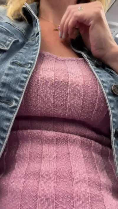 Doing my part to contribute to the friendly skies😉