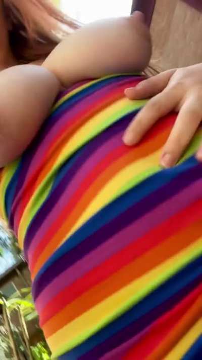 Spring time is my favorite time of year to be naked outside 😛