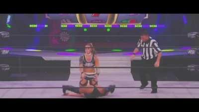 Kris Statlander finishes Penelope Ford