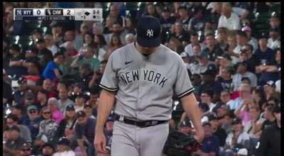 [Highlight] Yankees broadcasters John Sterling and Suzyn Waldman weigh in on Kevin Brown suspension by Orioles