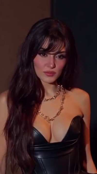 Hande Erçel