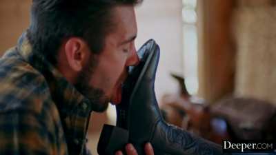 Cowgirl Kenna always is in control.