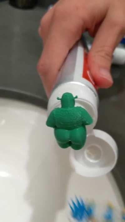 Blursed Shrek pooping toothpaste