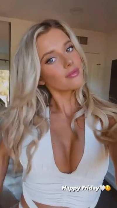 Lindsay Marie Brewer (@lindsaymariebrewer)